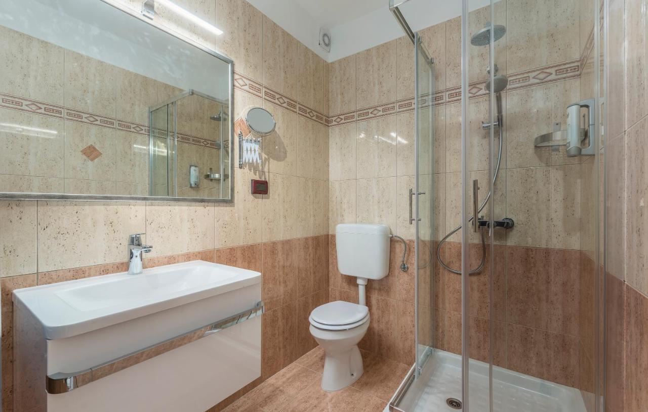 Rooms Porto Savudrija Exterior foto